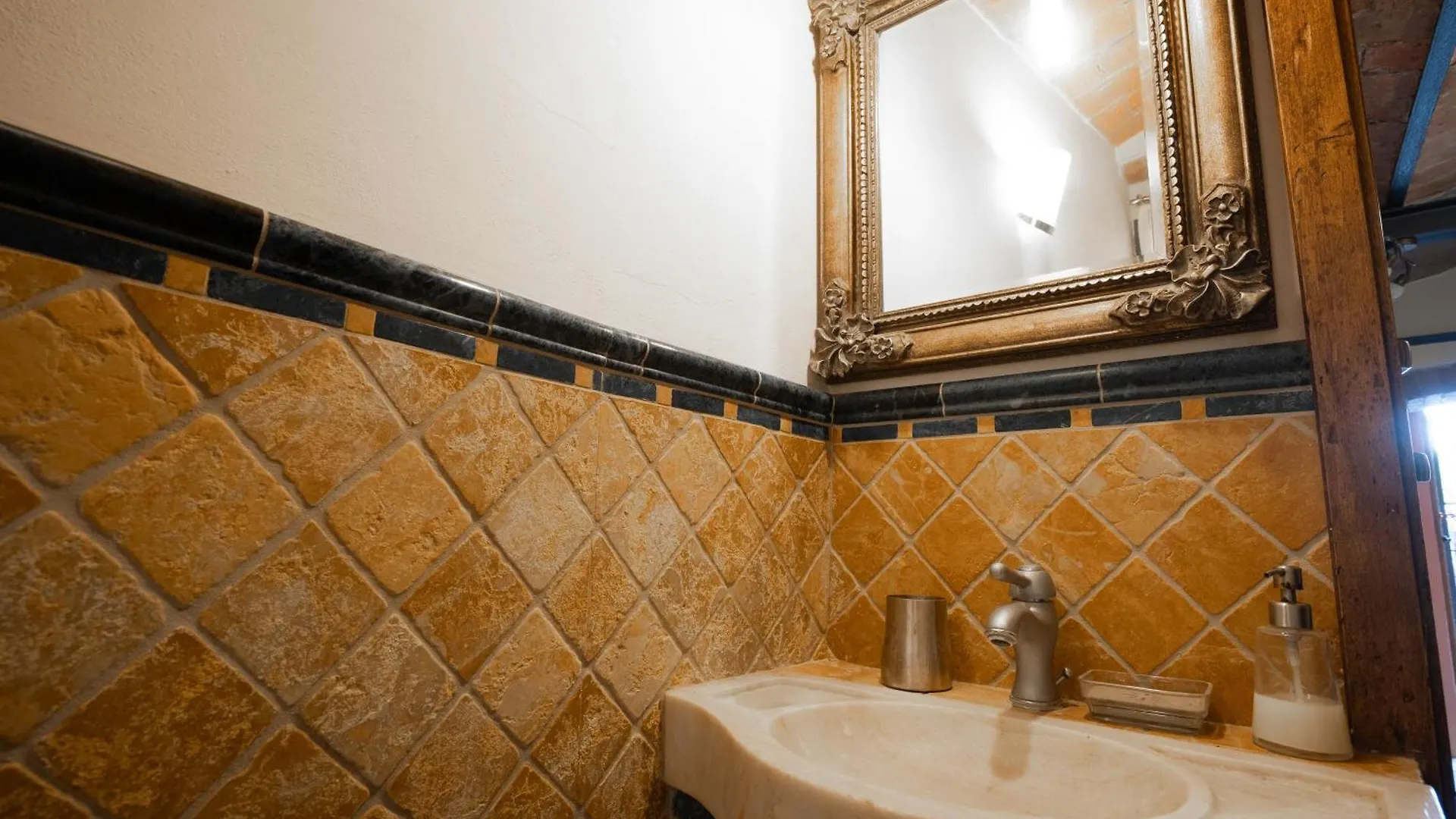 Casa Marcello Villa Vinci Holiday home